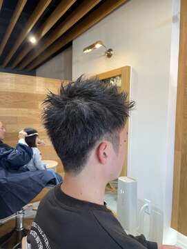 キレイコムデュース(Deuce) 刈り上げショート