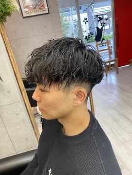 ヘアー ラボ エムツー(hair lab m2) ツイスパ×3mmフェード