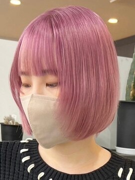 ウィコ 新宿(WICO) ペールピンク[新宿駅/ボブルフ/ダブルカラー/小顔]