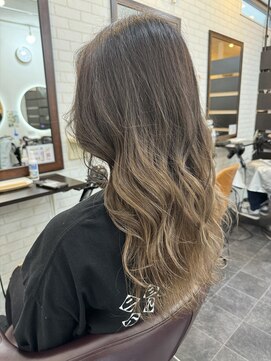 ビオルネ 土気あすみが丘店(VIE.ORNER) 逆グラデーション