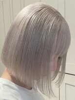 ベレーザ 渋谷(BELEZA) 15633ブリーチ&ダブルカラー金髪ホワイトブロンドレイヤーボブ
