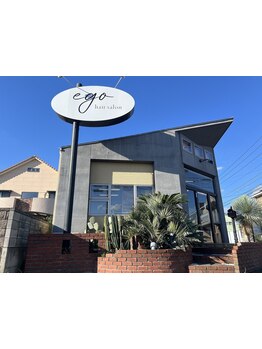 4席のみの西海岸リゾート風のプライベート空間で、周りを気にせずゆったりとお過ごしいただけます♪