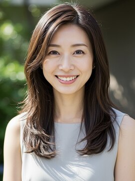 レヴィア(REVIA) レイヤーカット髪質改善トリートメント前髪カット