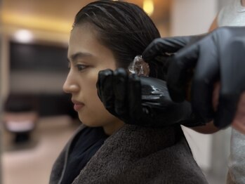 エレフォリー(Elephorie)の写真/白髪もおしゃれ染めも。髪と頭皮をいたわりながら、自然な艶と美しい髪色へ。