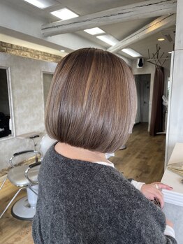 ヘアアンドメイク アリス(hair&make ALICE produce by COLT)の写真/メリハリのあるショートスタイルを貴女に。フォルムを多彩に表現できるから、イメチェンしたい方もお任せ!