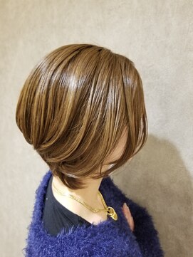 ランプ(Lamp) プラチナカラー！ミルキーベージュ♪【lamp】