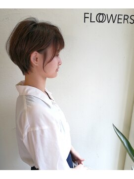 フラワーズビィーオーディー(FLOWERS BOD) 簡単スタイリングで可愛くなれるショートボブ