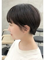 ソーコ 渋谷(SOCO)&nbsp;耳掛け厚めバング丸みマッシュショート黒髪ひし形（徳竹）