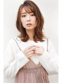 大人可愛いミディアムヘアー