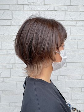ヘアーグルーミング アイム(Hair &Grooming aim) 【レディースカット】ウルフ×インナーカラー