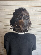 デコヘアー キートス(DECO HAIR kiitos) ミニボブのお呼ばれアレンジ