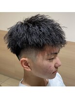 ウェーブ(WAVE)&nbsp;Vバングショート×ツイストスパイラル/メンズパーマ/メンズ