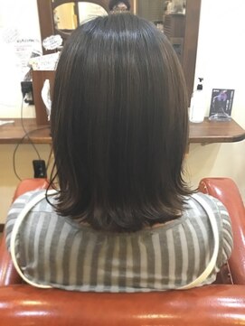 チョコレート(chocolate) 髪質改善/外はねボブ