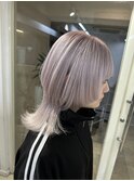 ○ホワイトアッシュカラー×ウルフカット○ 境　担当