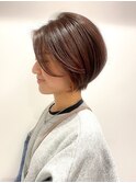 インナーカラーピンク×ショート　前下がりボブ