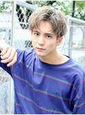 シルバーカラーセンターパート　ニュアンスマッシュ