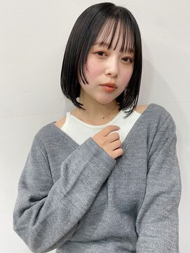 イルウィ(irwi) 【トレンド】黒髪ボブルフ　ベージュインナカラー