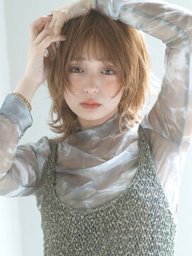 エミュ 表参道 青山(emu) 【emu井上信洋】無造作マッシュウルフとミルクティーベージュ