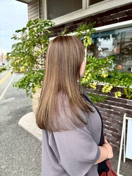 アズグロウ エクラ(AS GROW 'eclat) ルミナスハイライトロング