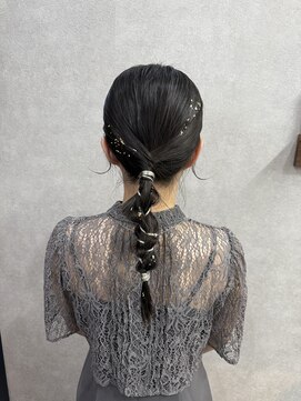 メゾンドムニ 恵比寿(Maison de MUNi) タイト編み下ろし