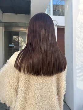 ロマリア(Lomalia) 似合わせカット[表参道原宿ダブルカラーケアブリーチ縮毛矯正]