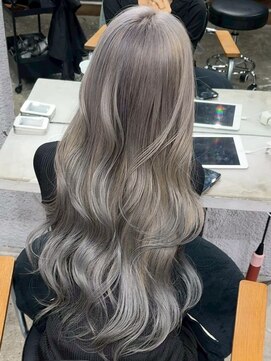 アポロ 横浜駅店(apollo) ブリーチ/ミディアムヘア/デザインカラー/フェイスフレーミング