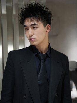 トリリオンヘアー by NoLimit 西梅田店 【4月上旬頃 NEW OPEN(予定)】の写真/【東梅田駅M9出口すぐ】年間パーマ施術者多数!ダメージレスも考えたパーマで再現性、リピート率が圧倒的