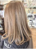 ロングヘア×アッシュ系カラー【西台/高島平】