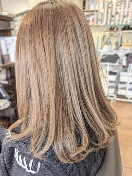 フリックフラック 西台店(Flic Flac) ロングヘア×アッシュ系カラー【西台/高島平】