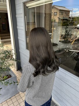 ル レーヴ 和田店(Le reve) オリーブグレージュ【横井】