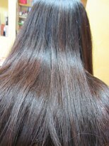 ヨシユキコンディショニング ダメージレスな縮毛矯正「強いくせ毛～ダメージ毛まで対応」172