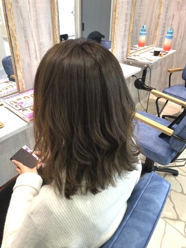 ルシール バイ アリア(Lucir by aria) スタイリング楽チン外ハネボブ