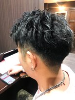 髪の美院 シャルマン ビューティー クリニック(Charmant Beauty Clinic)&nbsp;濃いグレースタイル