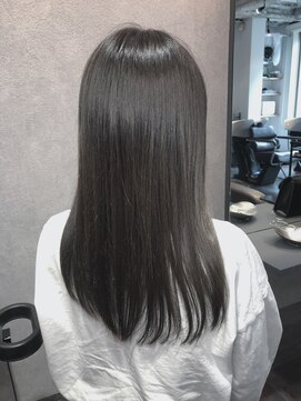 エイル 西梅田(eyl) 大人のツヤ髪グレージュ