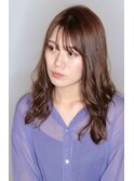 【ma'am Zee 石井】うる艶ナチュラルセミロング
