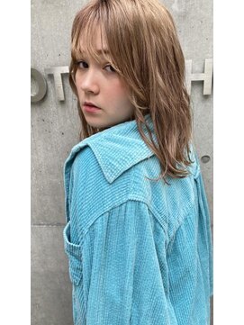 フラミューム 藤沢(flammeum) 外国人風ミルクティーブラウン×ウェーブ【藤沢/藤沢駅】