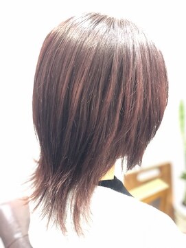 アトリエナガノ(atelier nagano) ニュアンスカラー/センターパート/ツヤ髪スタイル/ブルージュ