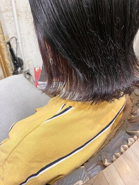 エル(EL by green) (akiko)インナーラベンダーピンク×切りっぱなしヘア