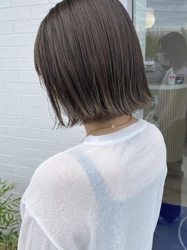 ロジェブルー(Rosier Bleu) グレージュカラー×ミニボブ◎20代30代40代