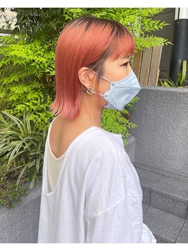 グリンバイアルティナ 八王子店(Grin by artina) 暖色系カラー_オレンジカラー_ぶつ切りボブ_眉上バング_オン眉1