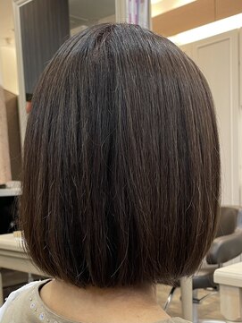 アルターリール(aL ter Rire) 前髪/マチルダボブ/ピンクベージュ/インナーグレージュ/澤瑞絵