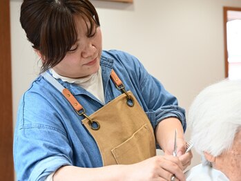 美容室まるの写真/一人ひとりの生活スタイルに合わせたヘアスタイルをご提案！自宅でお手入れ簡単な似合わせヘアに◇