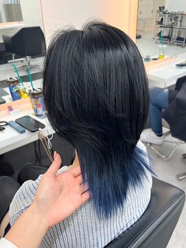 アリープパロット(ALEAP parrot) グラデーション/ブルー/ウルフカット【ALEAP parrot/大西】