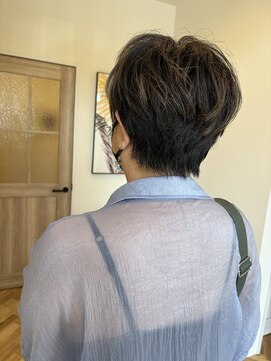 ビューティーワークスループライン(beautyworks LoopLine) 耳かけショート