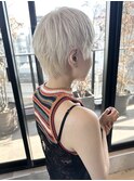 ショート　ホワイト