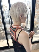 リア 布施店(Lia)&nbsp;ショート　ホワイト