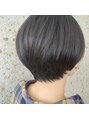 エマリ ニシカマクラ(EMARI)&nbsp;すっきり短いショートスタイル。悩みや髪質に合わせて提案します