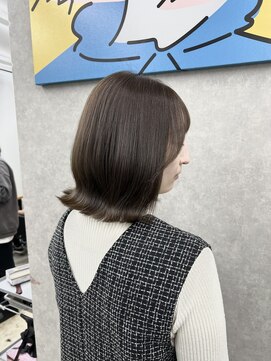 サロウィン 水戸(SALOWIN) 【EMA】アッシュベージュ【タグチ】