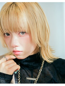 リトル 下長(little) ホワイトブロンドウルフボブ［八戸］