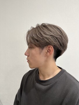 エヌ(N) 透明感抜群！センターパート